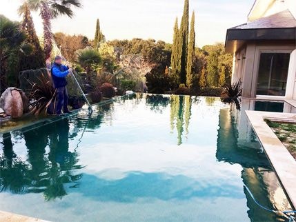 Programa de mantenimiento de la piscina