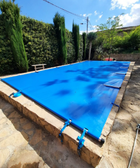 Cobertor de barras de seguridad estándar para piscina